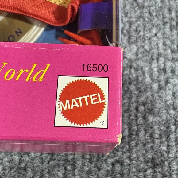 Vintage Russian Barbie Doll 16500 Mattel Dolls‎ of the World Collection NIB 1996 - Picture 9 of 11